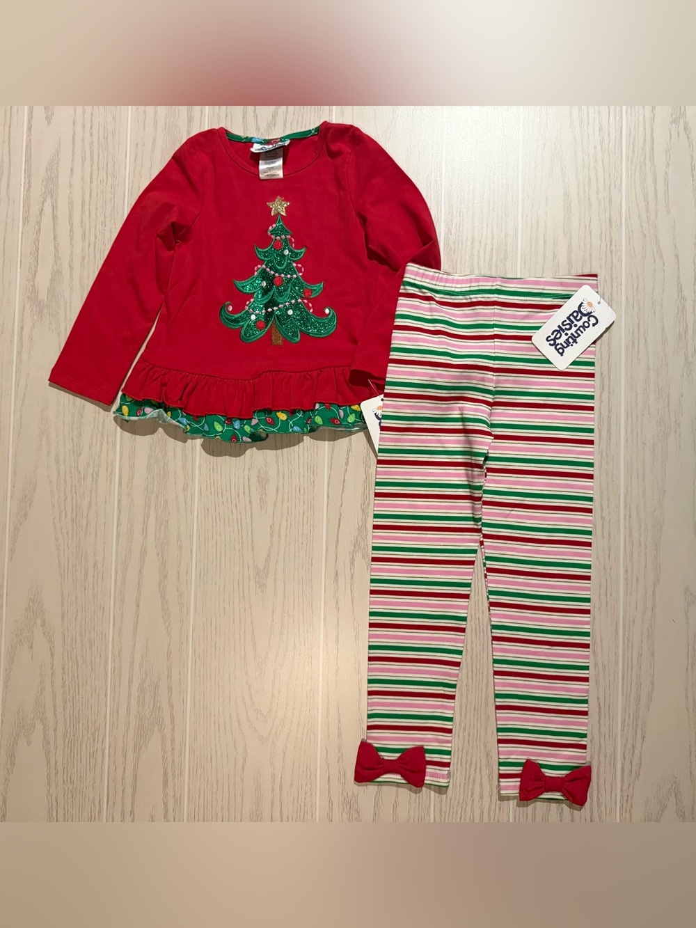 Counting Daisies Girls Sz 4 Christmas Embroidered Tree 2pc Top Leggings Set NWT